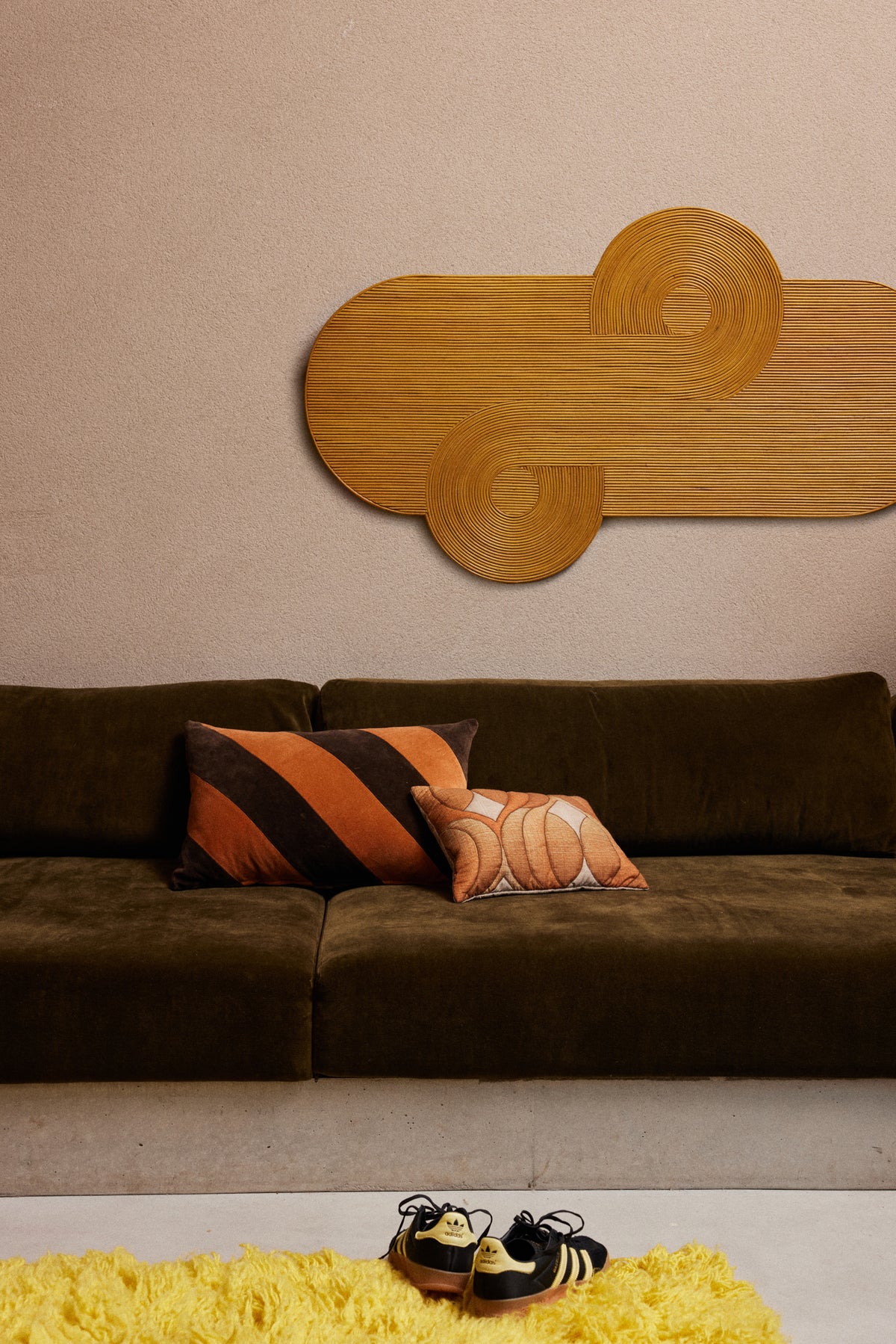 Aksamitna poduszka w paski HKliving Velvet September – 60x40 cm