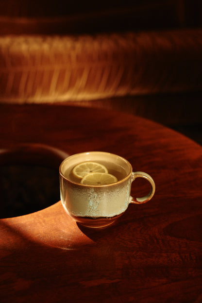 Zestaw 2 kubków do herbaty HKliving 70s Ceramics Odyssey z uchwytem – 425 ml