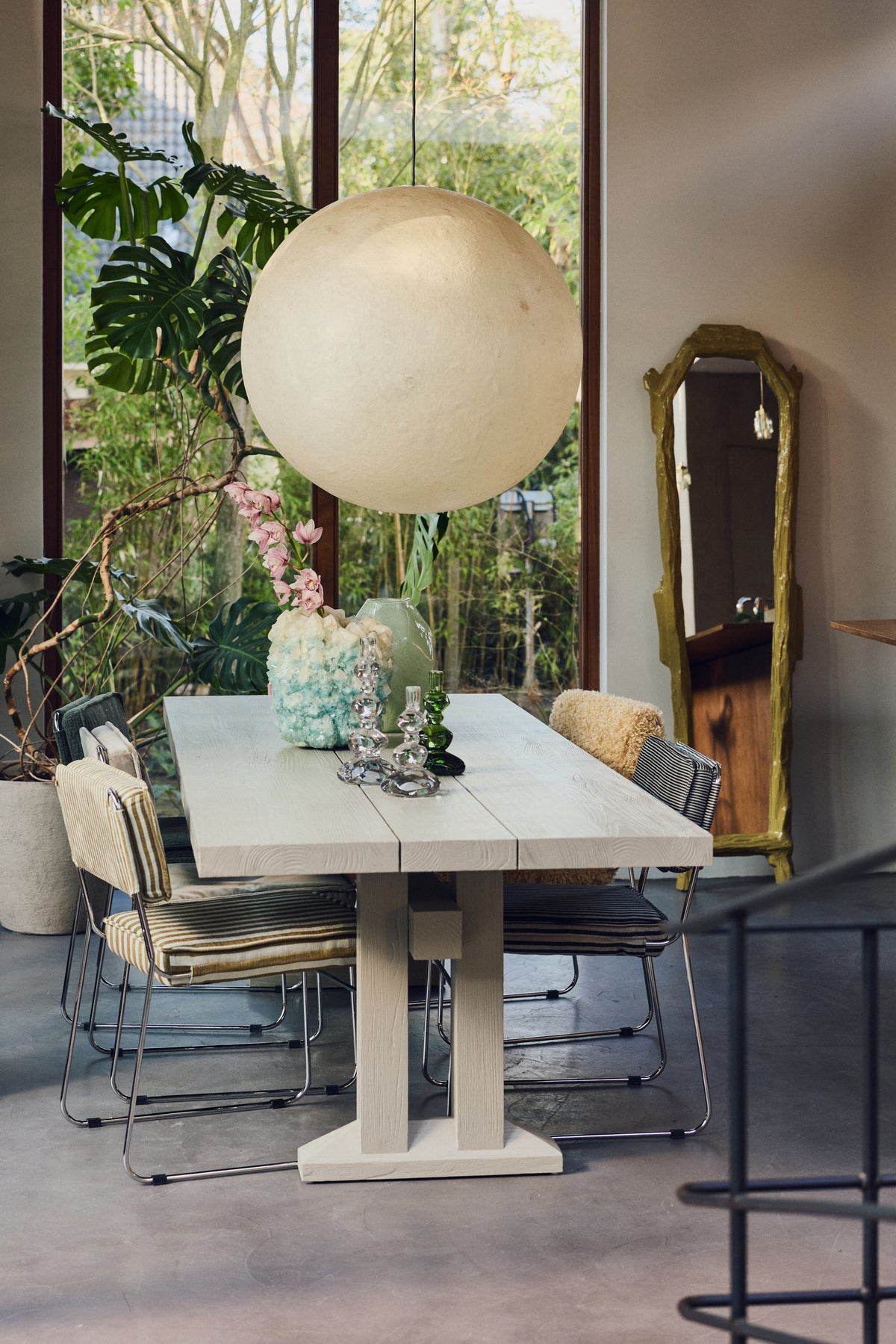 Krzesło do jadalni HKliving Endless Dining Chair Stripe Monochrome