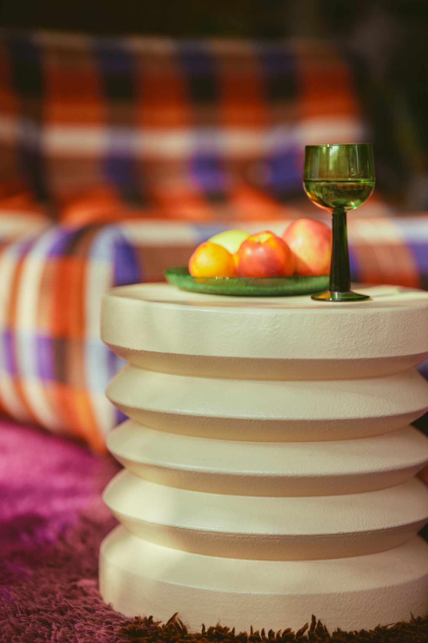 Stolik boczny z terakoty HKliving Cream – Kremowy