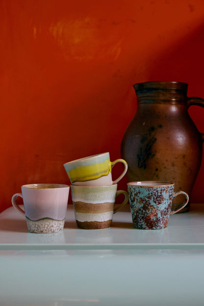 Kubek ceramiczny w stylu retro HKliving – glazura reaktywna, kolekcja 70s