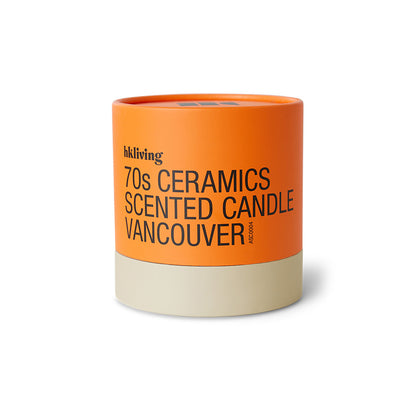 Świeca zapachowa duża w ceramice Vancouver HKliving – dwa knoty, zapach mięty i cedru, kolekcja 70s